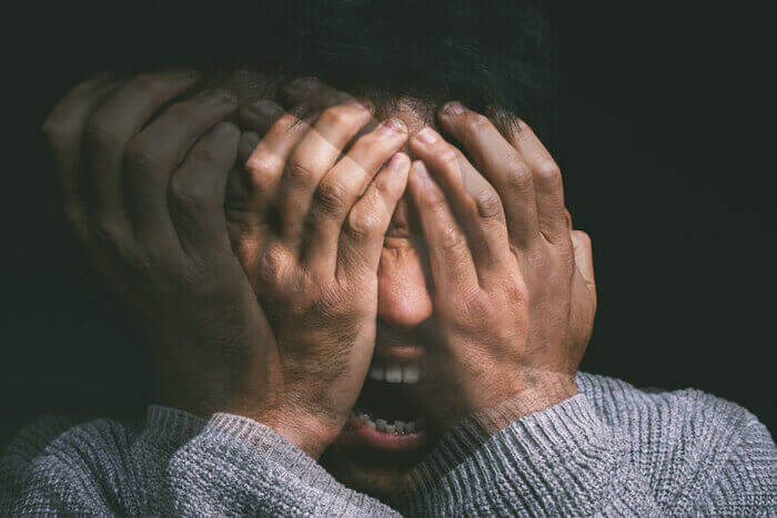 Esquizofrenia paranoide: O que é, sintomas, causas e tratamentos