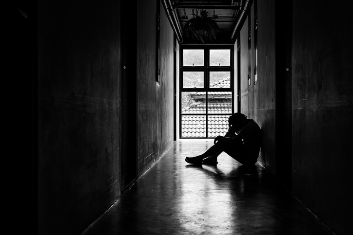 Compreendendo o suicídio: fatores de risco, prevenção e tratamento