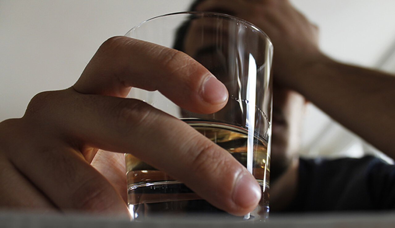 Conheça 8 doenças causadas pelo alcoolismo