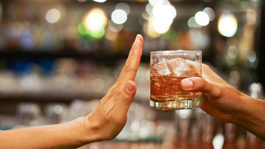 doenças causadas pelo alcoolismo