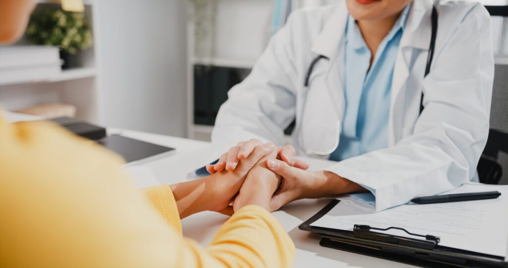 Demonstrar o apoio médico no momento do diagnóstico